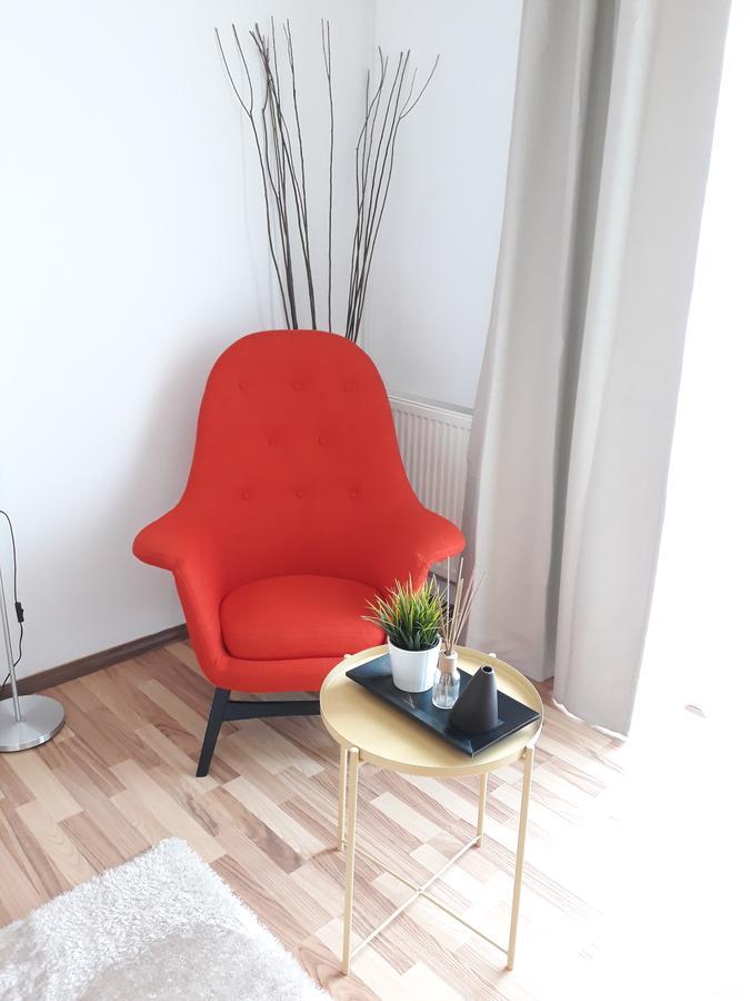 Metropole Studio Old City Bucarest Esterno foto